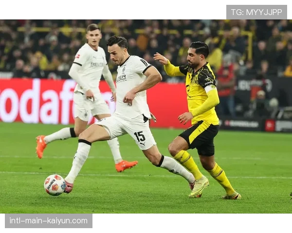 官方：门兴格拉德巴赫中场科内因膝伤赛季报销