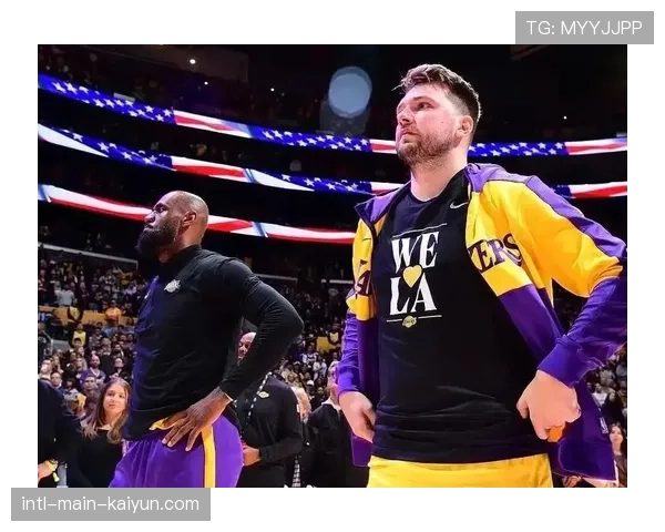 ESPN预测模型更新：森林狼与灰熊的潜在首轮对决，将被视为顶级防守博弈